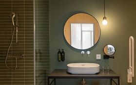 badezimmer-parkblick-behindertengerecht